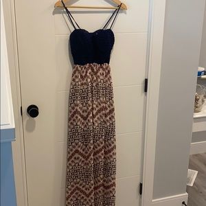 Trixxi long dress size small